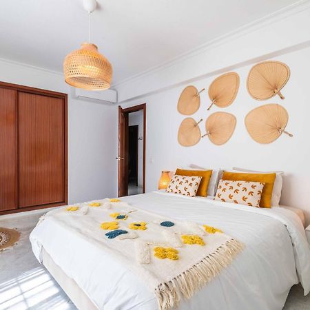 Flat With Ac, Wifi, Netflix, Balcony - 3 Min From The Beach Apartment Armacao de Pera Ngoại thất bức ảnh