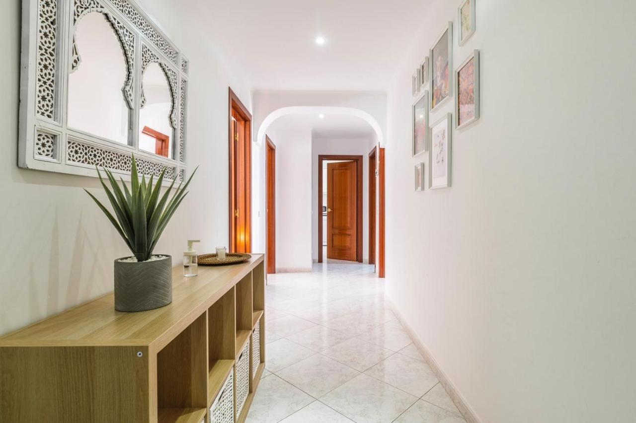 Flat With Ac, Wifi, Netflix, Balcony - 3 Min From The Beach Apartment Armacao de Pera Ngoại thất bức ảnh